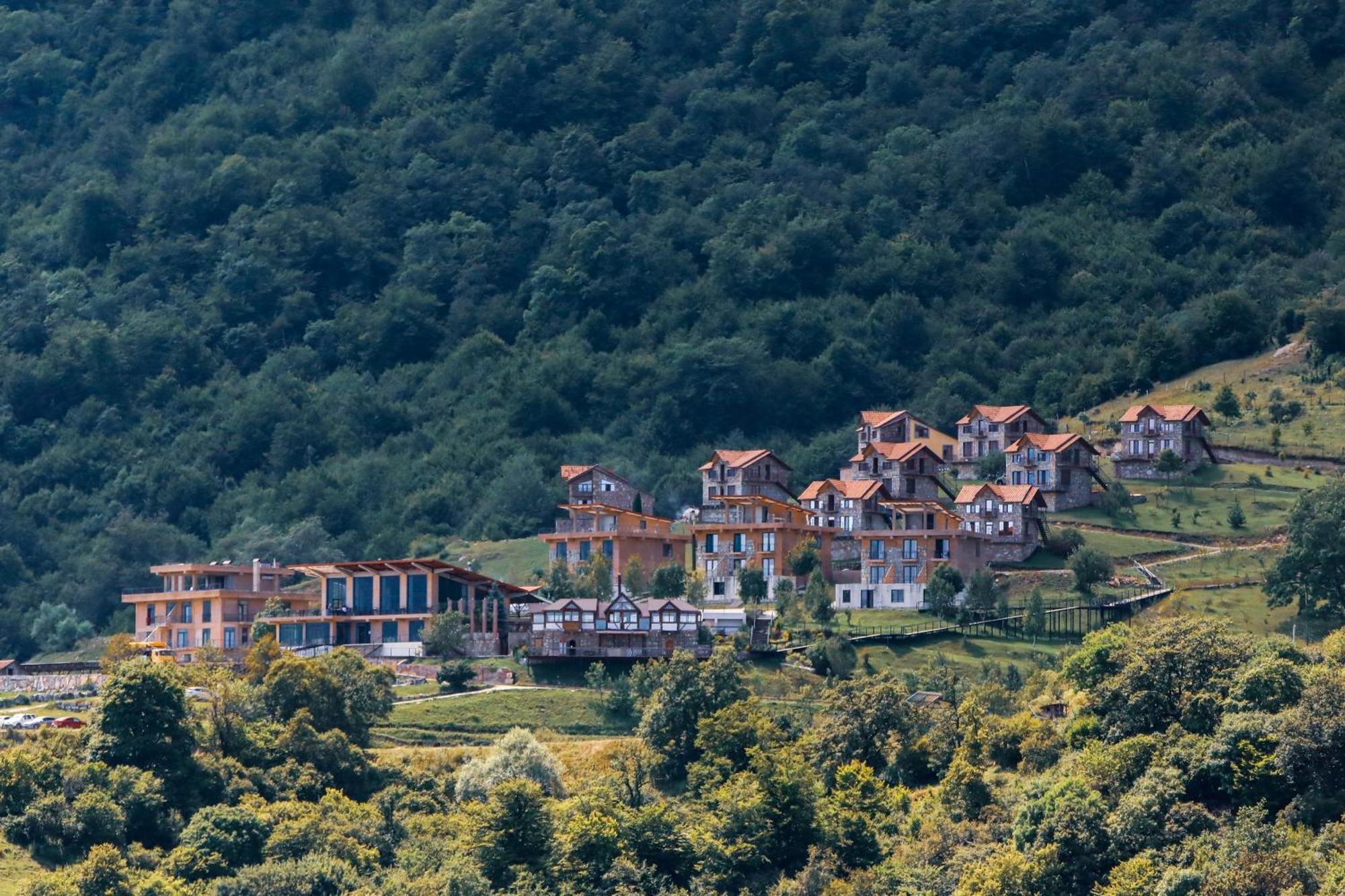 Apaga Resort Ijevan Bagian luar foto